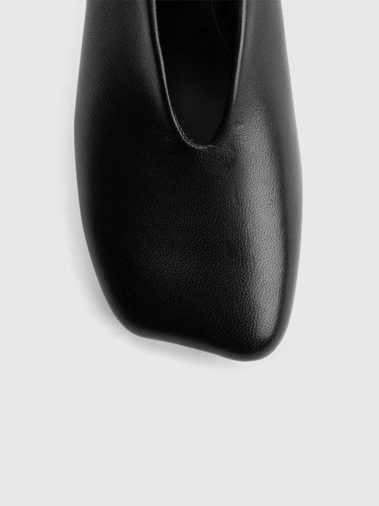 26SS 포에베 힐/펌프스 NTEL44PORTO NERO Black - POEVE