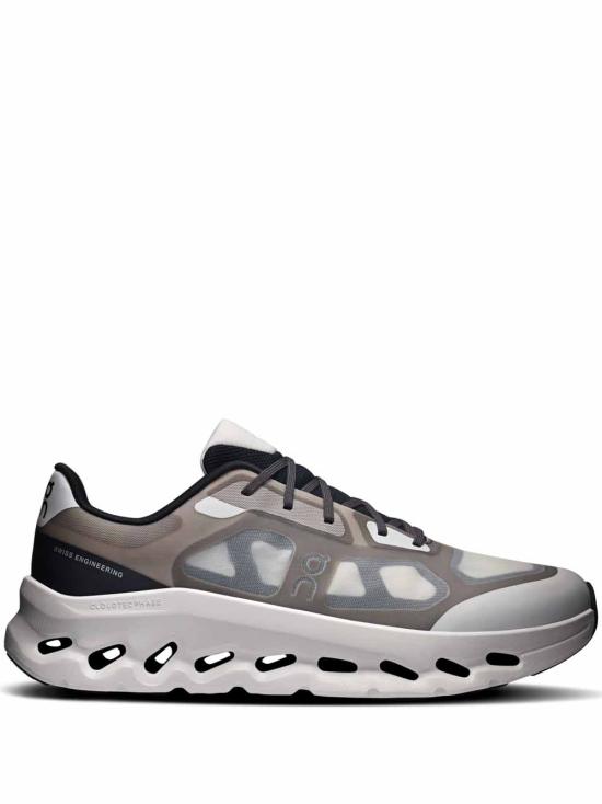 26SS 온 러닝 스니커즈 3MG10271 430 Black ivory