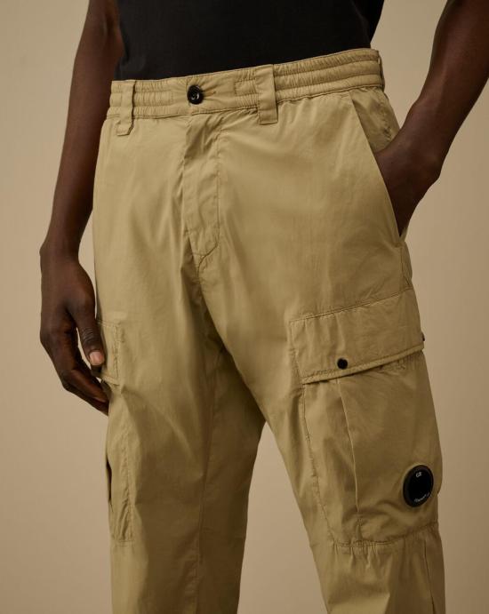 26SS 씨피 컴퍼니 스트레이트 팬츠 20CMPA255A006439G 610 MOSS GRAY Tostado - C.P. COMPANY