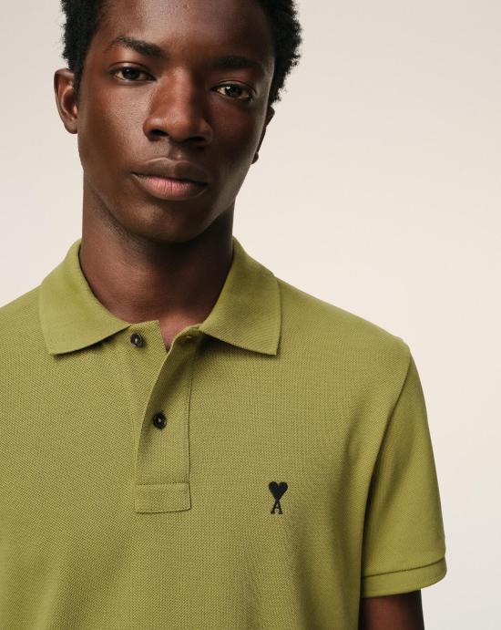 26SS 아미 스몰 하트 로고 폴로 티셔츠 HPL411760 A035 Matcha - AMI