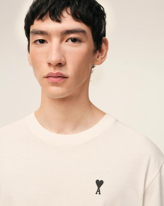 26SS 아미 반팔 티셔츠 UTS387726 136 Blanc creme - AMI