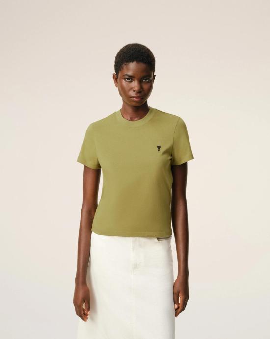 26SS 아미 스몰 하트 로고 코튼 크롭 티셔츠 FTS347724 A035 - AMI