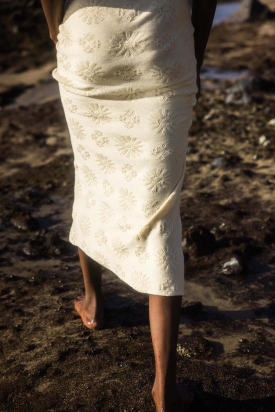  넬로 준 롱 원피스 Nello June Serafina 드레스 선라이트 - NELLO JUNE