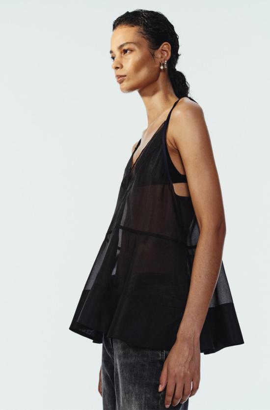  세인트 아트 민소매 티셔츠 생트 아르 누르 탑 - SAINT ART