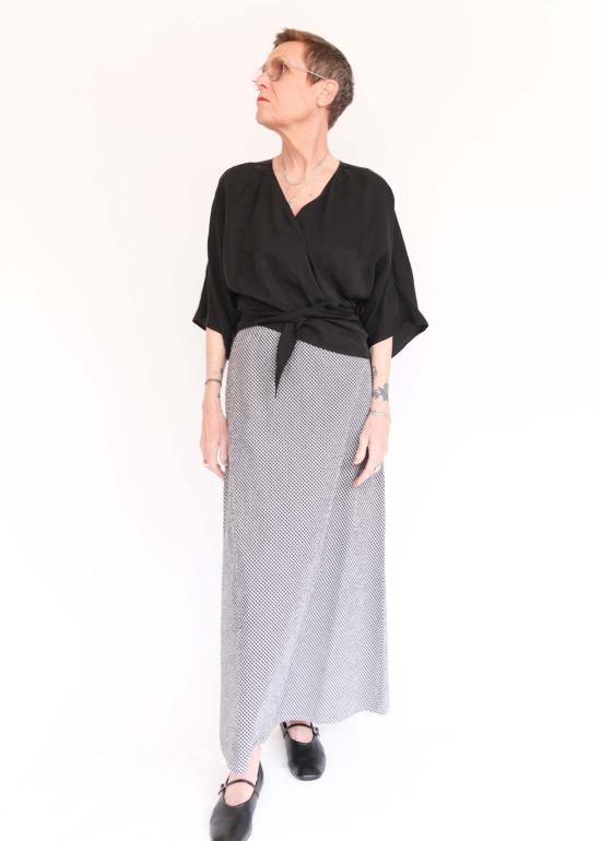  브린 워커 롱 스커트 롱 바이어스 스커트 네비아 체크 시어서커 - BRYN WALKER