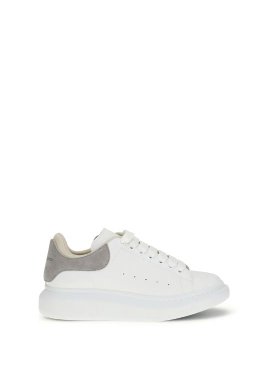 26SS 알렉산더 맥퀸 오버사이즈드 스니커즈 705060WIAKP 9333 WHITE