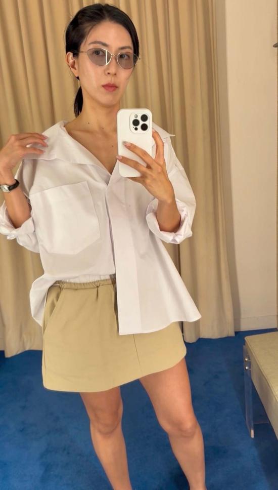  더 엔케이씨 스토어 블라우스 NKC 스토어 하이 칼라 버튼다운 탑 - The NKC Store