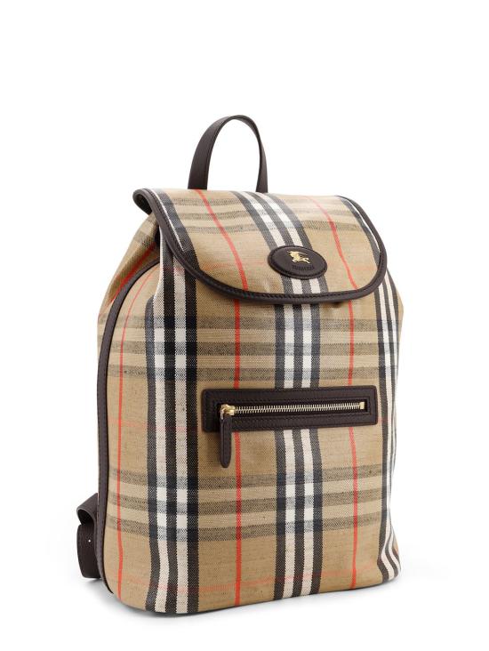  버버리 백팩 하이랜드 코팅 캔버스 전면 로고  샌드 색상 - BURBERRY