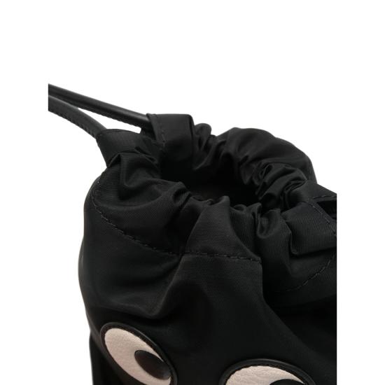 26SS 안야힌드마치 아이즈 드로스트링 백 193566 AW240052 BLACK - ANYA HINDMARCH