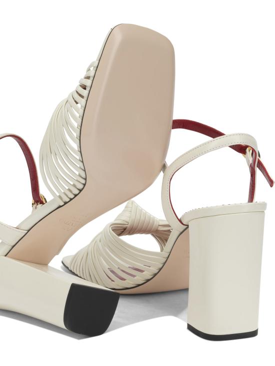 26SS 발렌티노 가라바니 샌들 8W0S0PJ6ZIC098 White - VALENTINO GARAVANI