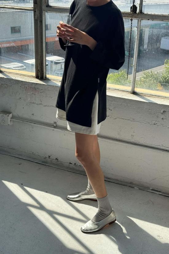  르 본 숍 긴팔 티셔츠 선데이 티셔츠 - Le Bon Shoppe