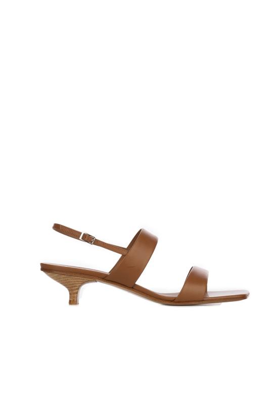 26SS 비치니 샌들 C600002 002 Cognac