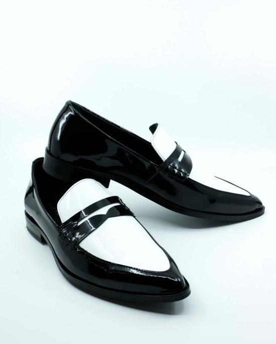  어니스트 더블유 베이커 드레스 슈즈 어니스트 W. 베이커 블랙 & 화이트 가죽 샤프 토