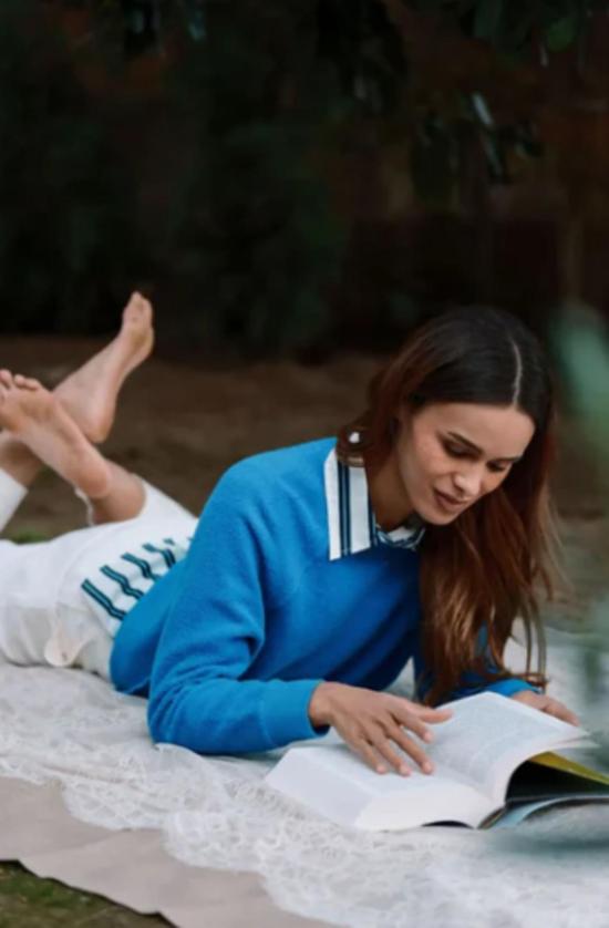  퍼펙트 화이트 티 스웨터 퍼펙트화이트티 지기 리버스드 플리스 크루넥 스웨트셔츠 코발트 - PERFECT WHITE TEE