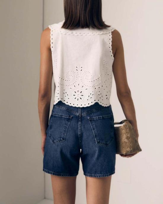  르장 블라우스 르 진 자수 아일렛 세일러 탑 - LE JEAN