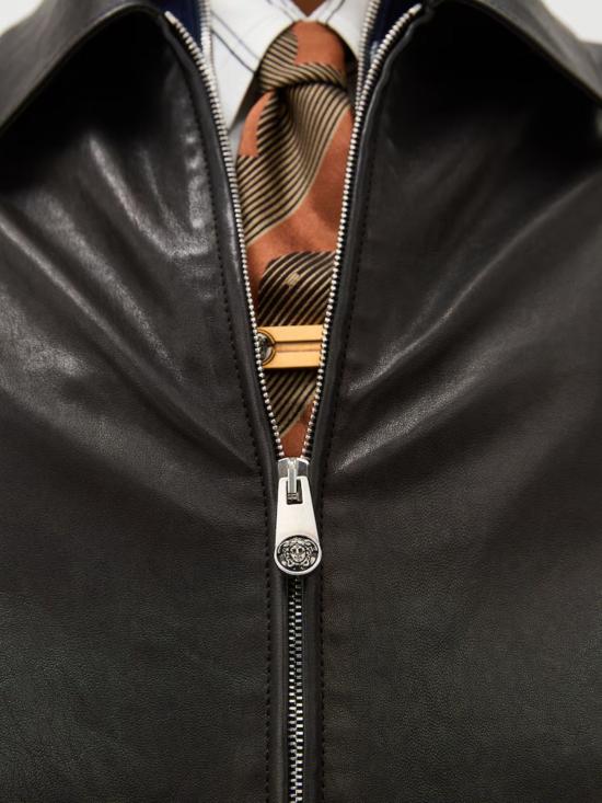 26SS 베르사체 가죽 자켓 1024017 1A174911B000 Black - VERSACE