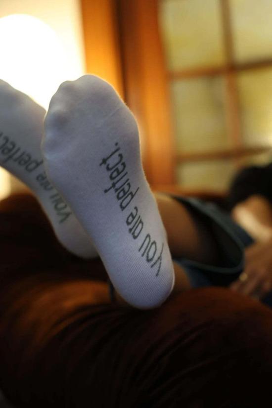  퍼펙트 화이트 티 양말 레터스 삭 화이트 - PERFECT WHITE TEE