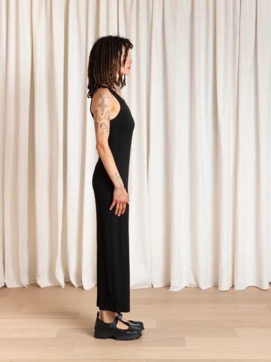  알리 골든 롱 원피스 리브드 드레스 - ALI GOLDEN