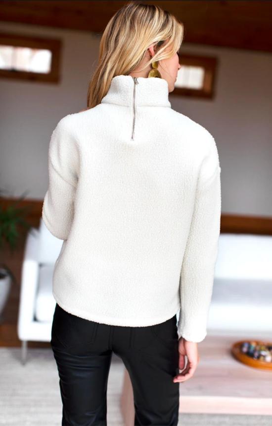  레이디버드 블라우스 에머슨 프라이 에디 탑 - LADYBIRD