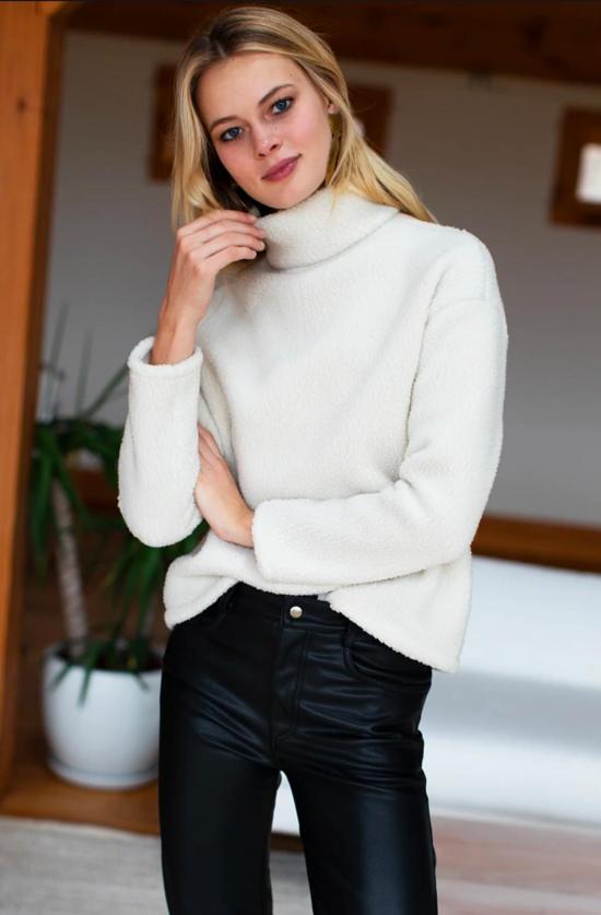  레이디버드 블라우스 에머슨 프라이 에디 탑 - LADYBIRD