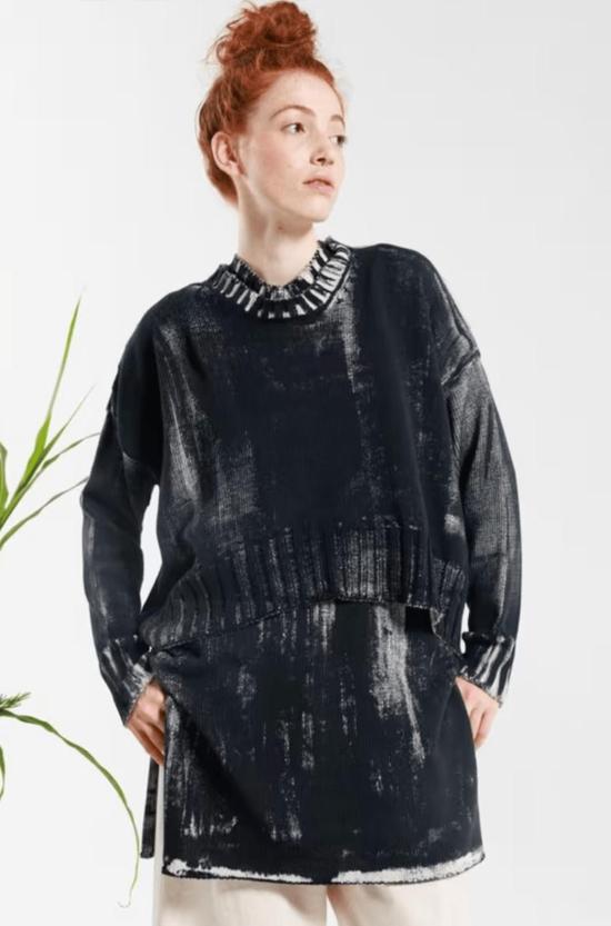  세리에 뉴메리카 스웨터 세리엔 우메리카 핸드페인팅 박시 - SERIENUMERICA