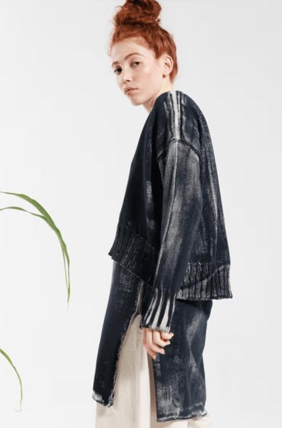  세리에 뉴메리카 스웨터 세리엔 우메리카 핸드페인팅 박시 - SERIENUMERICA