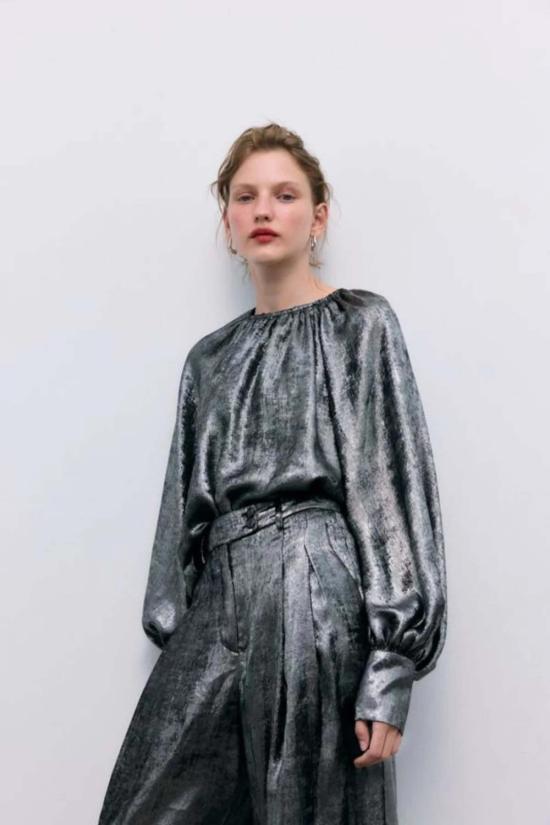  더뉴소사이어티 블라우스 뉴 소사이어티 우샤  실버