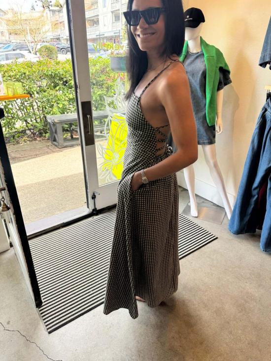  WAVEKELLY 숏 원피스 웨이브켈리 깅엄 타이백 미디 드레스 블랙 앤 화이트 깅엄 - OTHER BRANDS