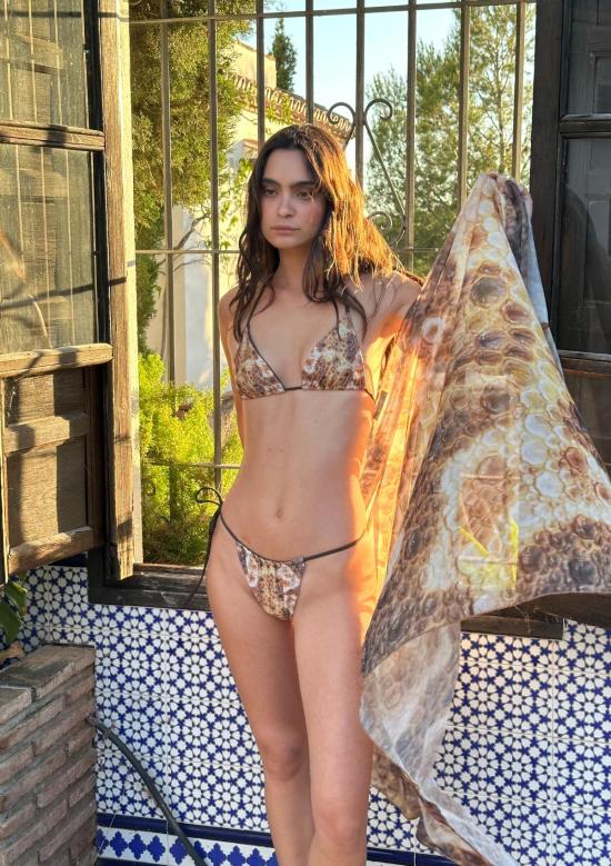  더 엔케이씨 스토어 비키니 수영복 NKC 스토어 비키니 탑 - The NKC Store