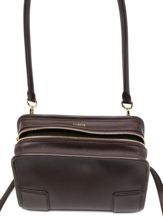 26SS 로에베 소프트 카프스킨 스몰 아마조나 180 백 A039AS0 X010018 Brown - LOEWE