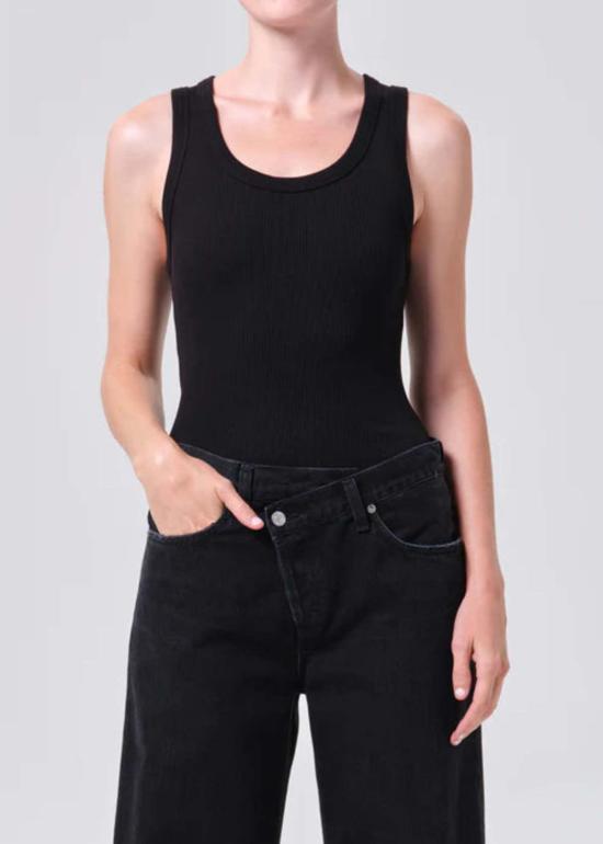  에이골디 숏 원피스 아골드 포피 스쿱넥 탱크탑 - AGOLDE