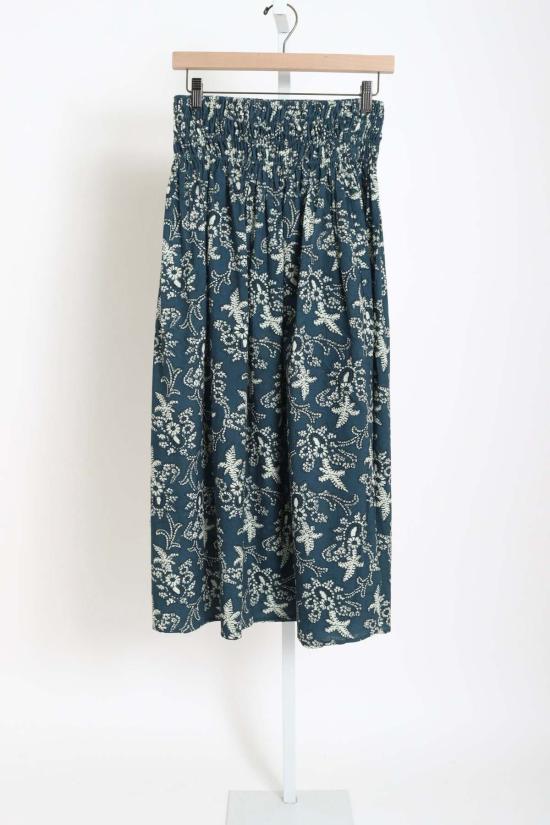  더 그레이트 롱 스커트 위대한. 비올라