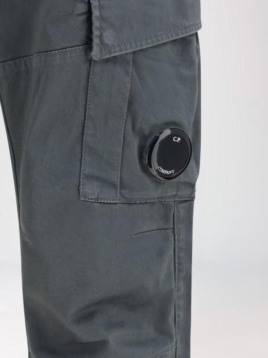 26SS 씨피 컴퍼니 스트레이트 팬츠 20CMPA743A005694G 921 Grey - C.P. COMPANY