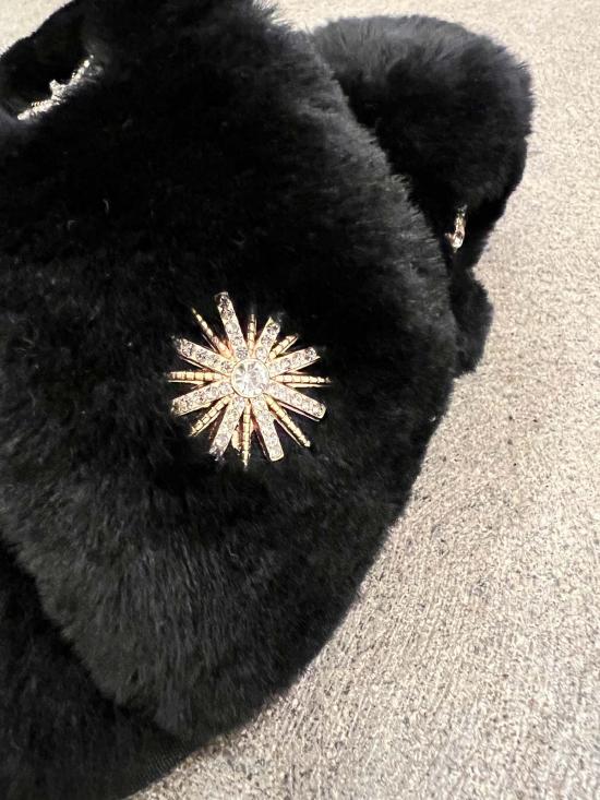  WAVEKELLY ESSENTIALS 뮬/슬리퍼 웨이브켈리 에센셜 양털 슬리퍼 (라인스톤 장식) - OTHER BRANDS