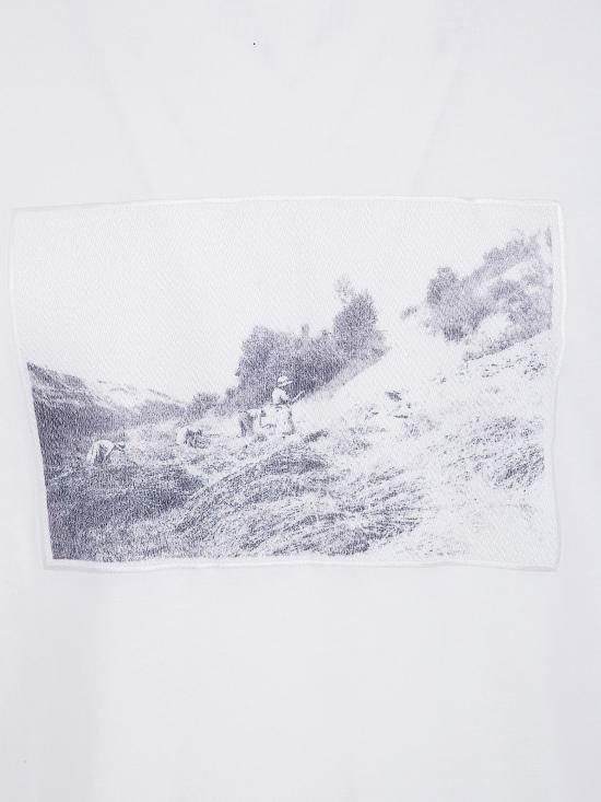 26SS 자크뮈스 페이장 롱 슬리브 티셔츠 26ETSM00596AJ00256 - JACQUEMUS