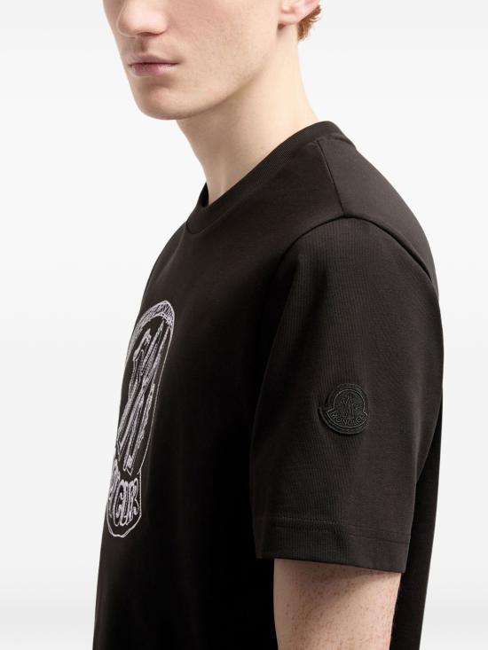 26SS 몽클레어 반팔 티셔츠 L10918C0003589AUG999 BLACK - MONCLER