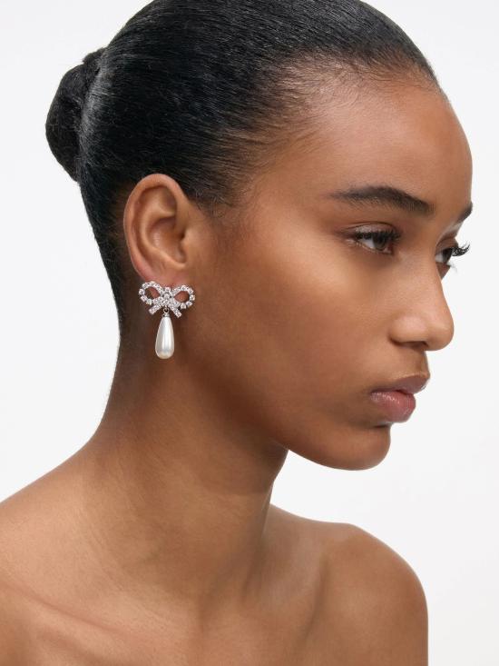 26SS 셀프 포트레이트 이어링 RS26631EPPEARL SILVER - SELF PORTRAIT