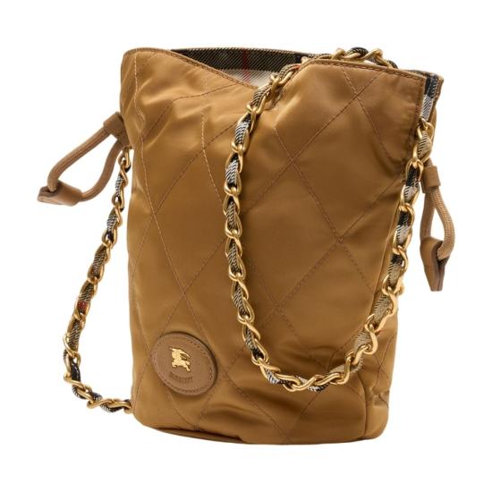 26SS 버버리 리버시블 홀스슈 체인 파우치 8121348A4724 BROWN - BURBERRY