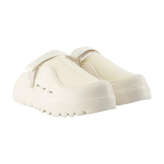 26SS 어그 슈즈 1166912 JSM white - UGG