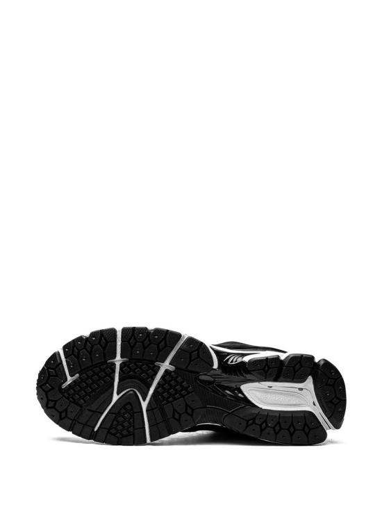 25FW 뉴발란스 2002R 스니커즈 M2002RBK Black - NEW BALANCE