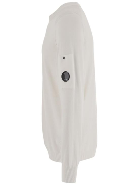 26SS 씨피 컴퍼니 코튼 크레이프 크루넥 렌즈 스웨터 20CMKN105A006323O103 White - C.P. COMPANY