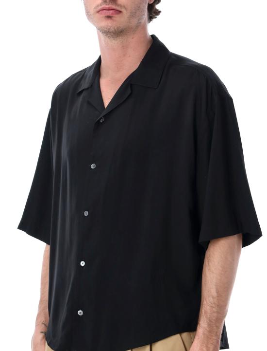 26SS 아미 반팔 셔츠 HSH830VI0036 001 NOIR - AMI