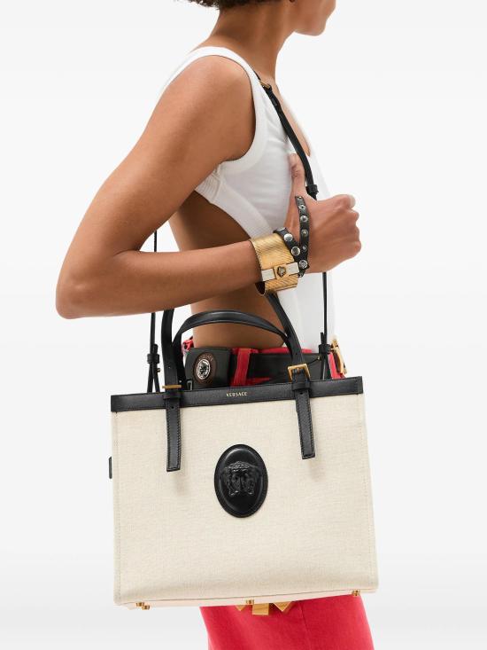 26SS 베르사체 숄더백 10243221A17864 2K00J BEIGBLCK - VERSACE