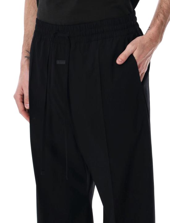 26SS 피어오브갓 트레이닝/조거 팬츠 FG9M65653OXF 001 Nero - FEAR OF GOD