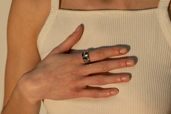  Milk & Rose 반지 내 가게 망치질