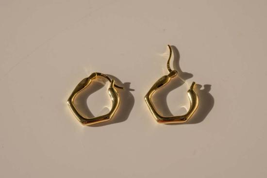  Milk & Rose 이어링 밀크 & 로즈 플루이드 육각형 후프 싱글 - OTHER BRANDS