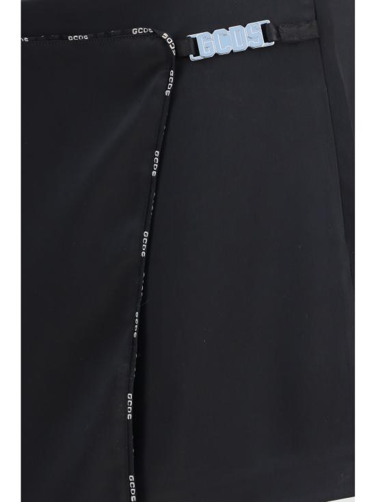 26SS 지씨디에스 숏 스커트 C1WBQM240G046 999B BLACK - GCDS