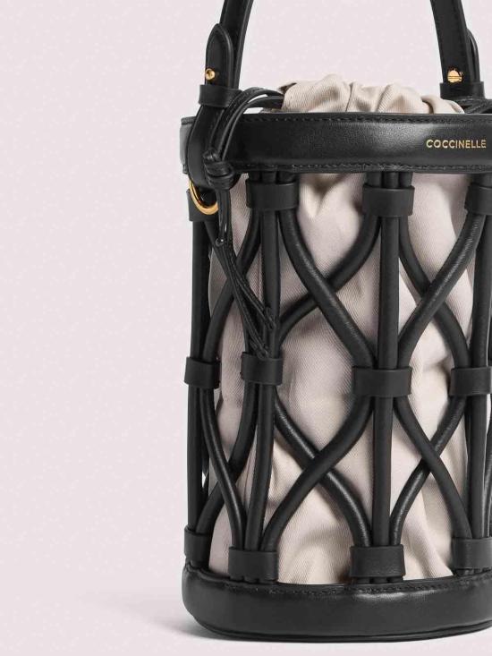 26SS 코치넬리 숄더백 E1U2P230101001 Black - COCCINELLE