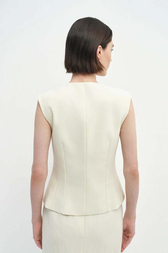  소피 루 베스트 Sophie Rue Elira 버튼 프론트  백로 - SOPHIE RUE