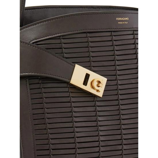 26SS 살바토레 페라가모 숄더백 21A674 0792878 TMORO BROWN - SALVATORE FERRAGAMO